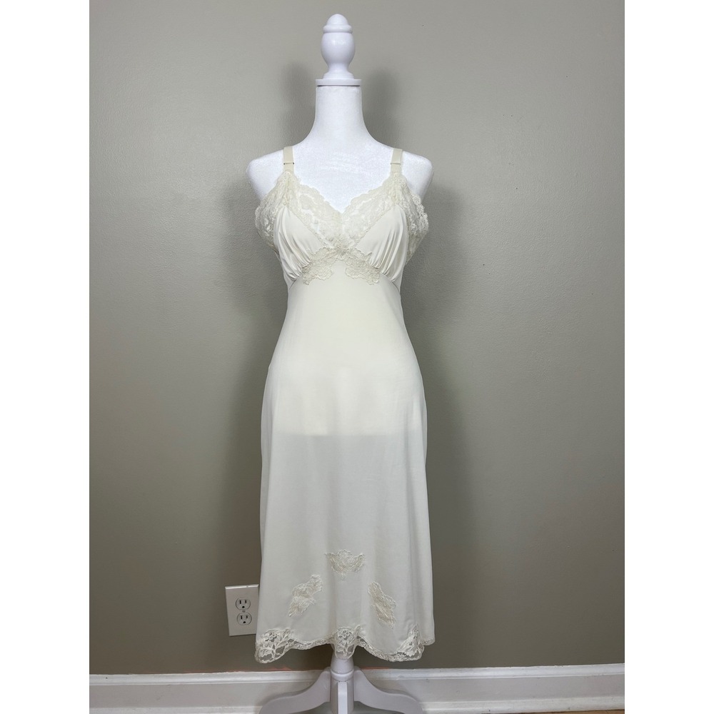 Vintage Lorraine Perfect Fitting Cream Lace Full Slip Midi Lingerie Size 34